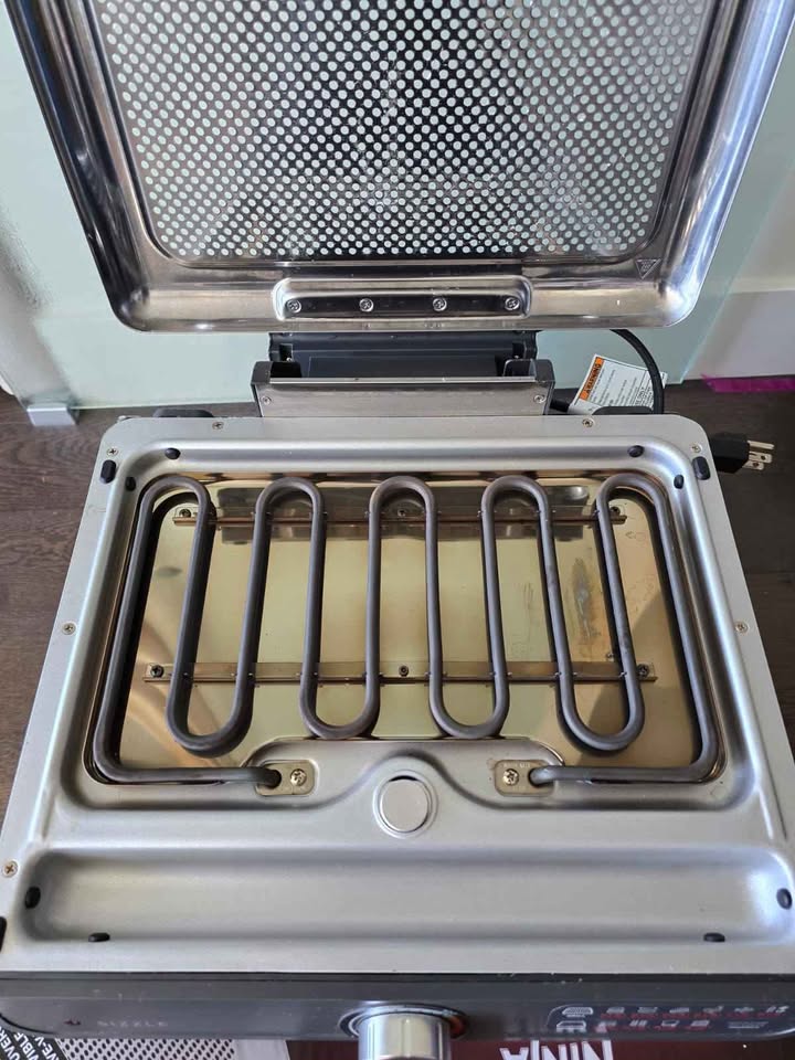 Ninja Sizzle Grill - Smokeless - photo 3