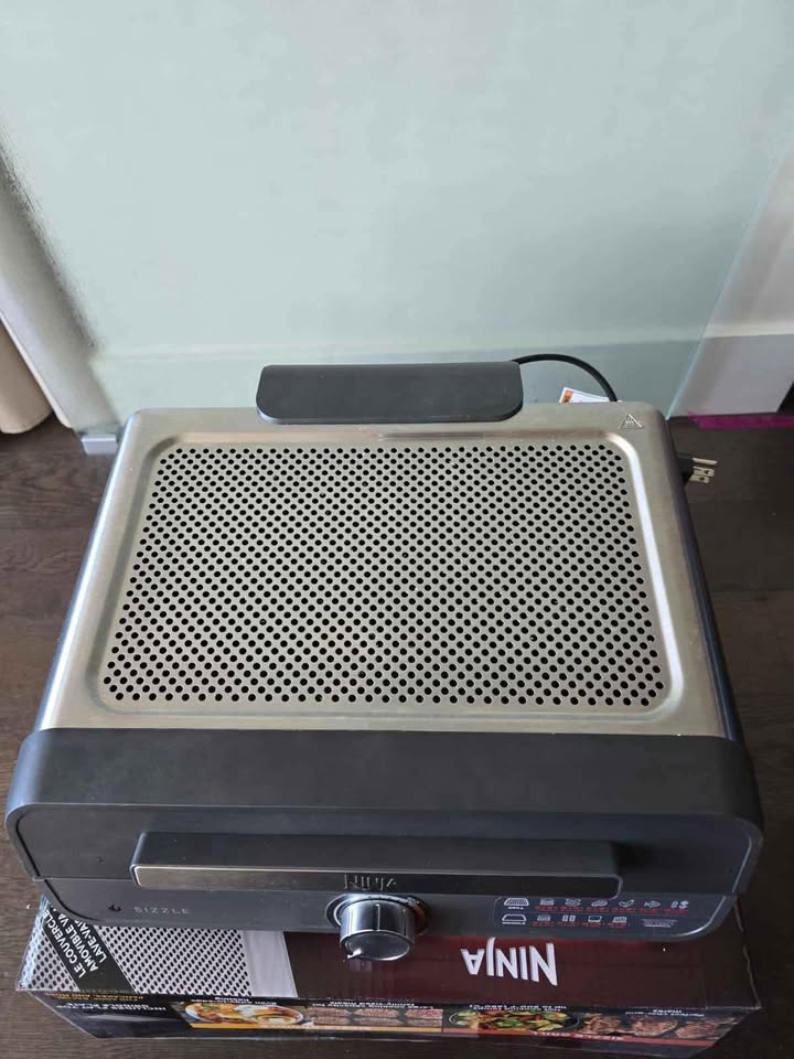 Ninja Sizzle Grill - Smokeless - photo 4