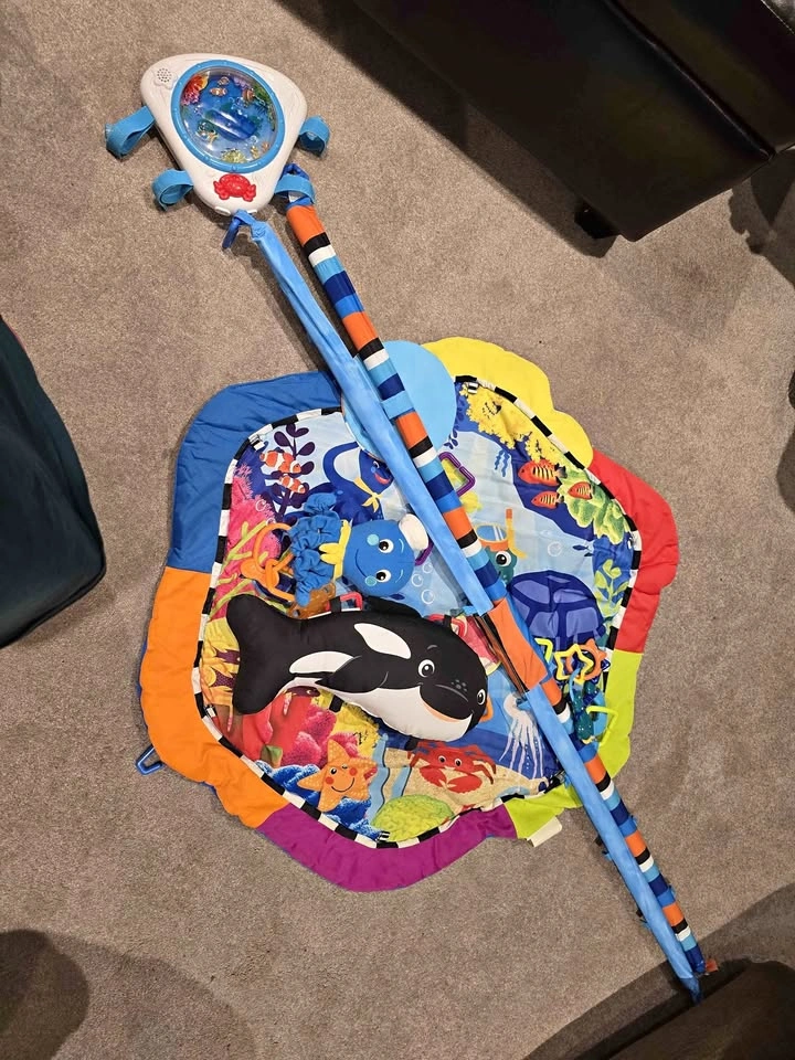 Baby Einstein's Neptune Playmat