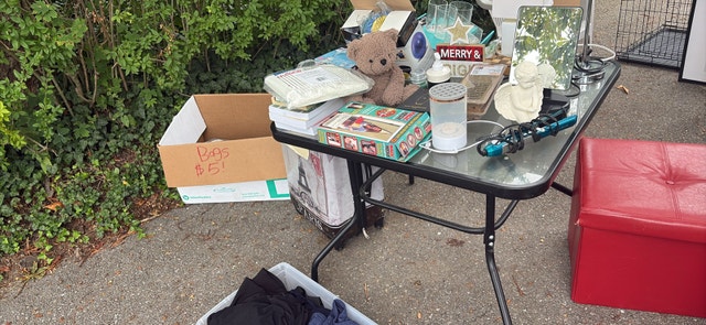 garage sale - photo 3