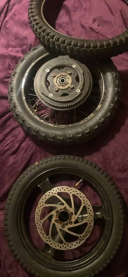 Razor bike back wheel and front tires for e-bikes - photo 2