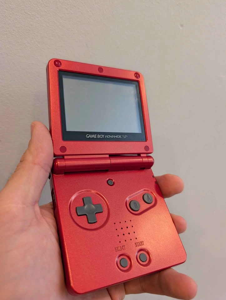 GameBoy Advance SP - AGS-001 - Flame Red - photo 3
