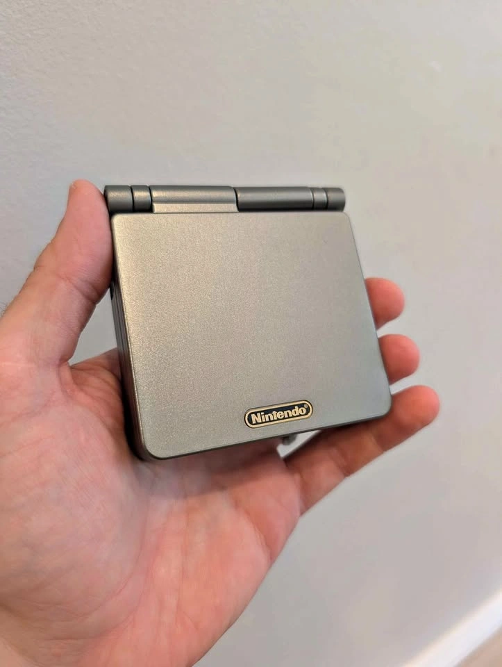 GameBoy Advance SP - Grey Metal - IPS v5