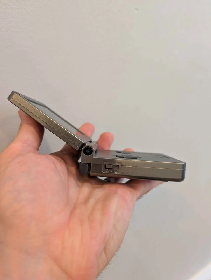 GameBoy Advance SP - Grey Metal - IPS v5 - photo 4
