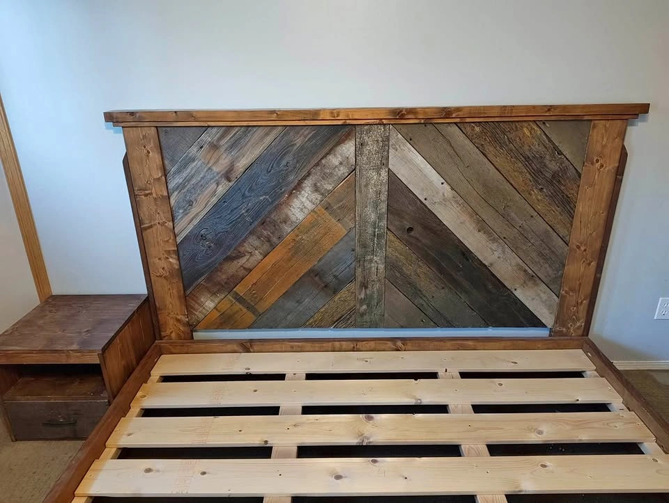 Barn Rustic Wood King Bed + 2 Side Boxes