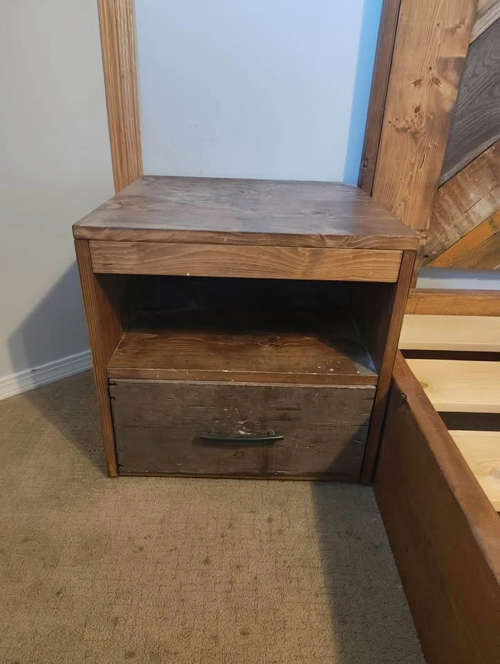 Barn Rustic Wood King Bed + 2 Side Boxes - photo 4