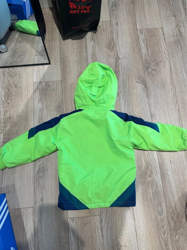 Kids Mountain Warehouse Snow Jacket – Size 5-6 - photo 5