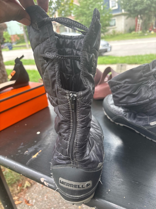 Merrell Winter Boots size 10 - photo 4