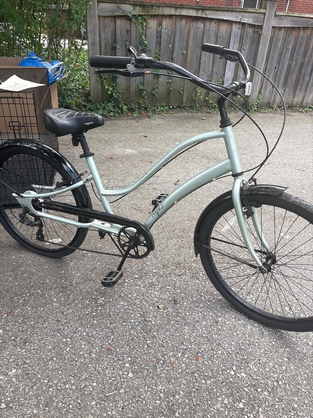 2 Capix Cruiser Bicycle - photo 2