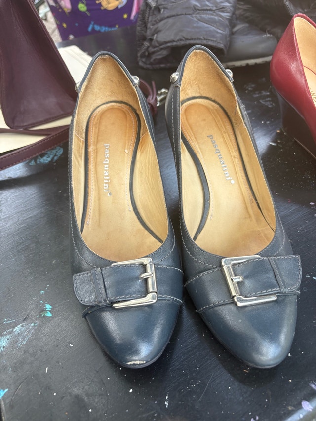 Pasqualini Wedge Shoes size 9