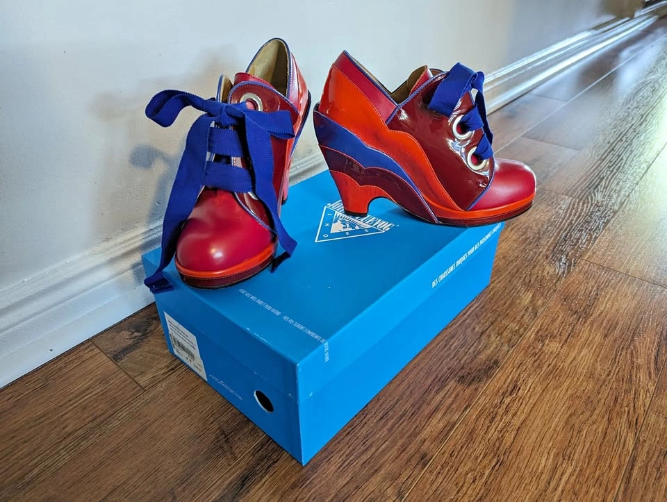 Fluevog Miss August Pinups Size 7