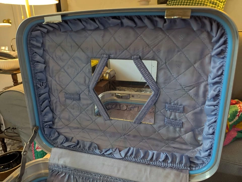 Small vintage travel case - photo 4