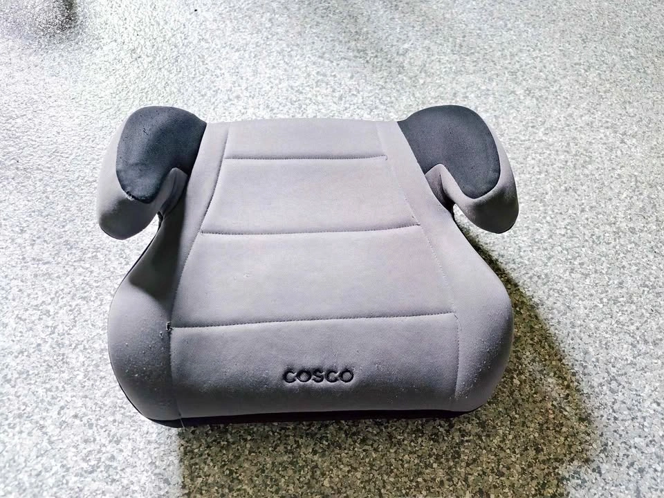 Cosco Backless Booster Seat