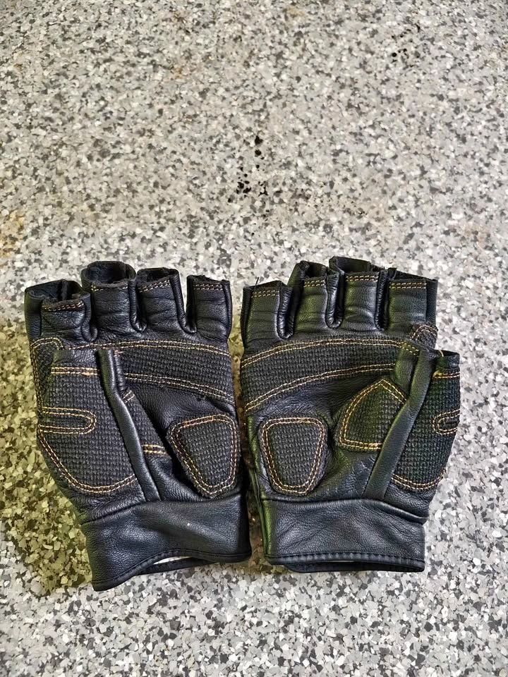 Vgo Fingerless Leather Tactical / Motorcycle Gloves Medium