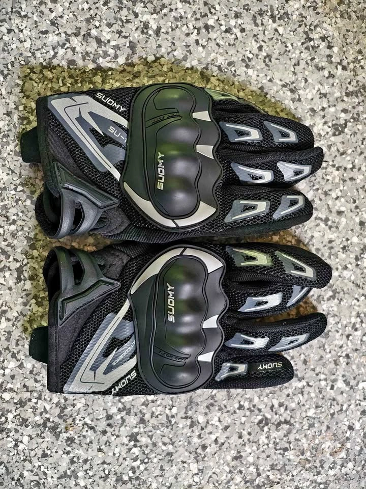 Suomy SU-11 Motorcycle Gloves Medium