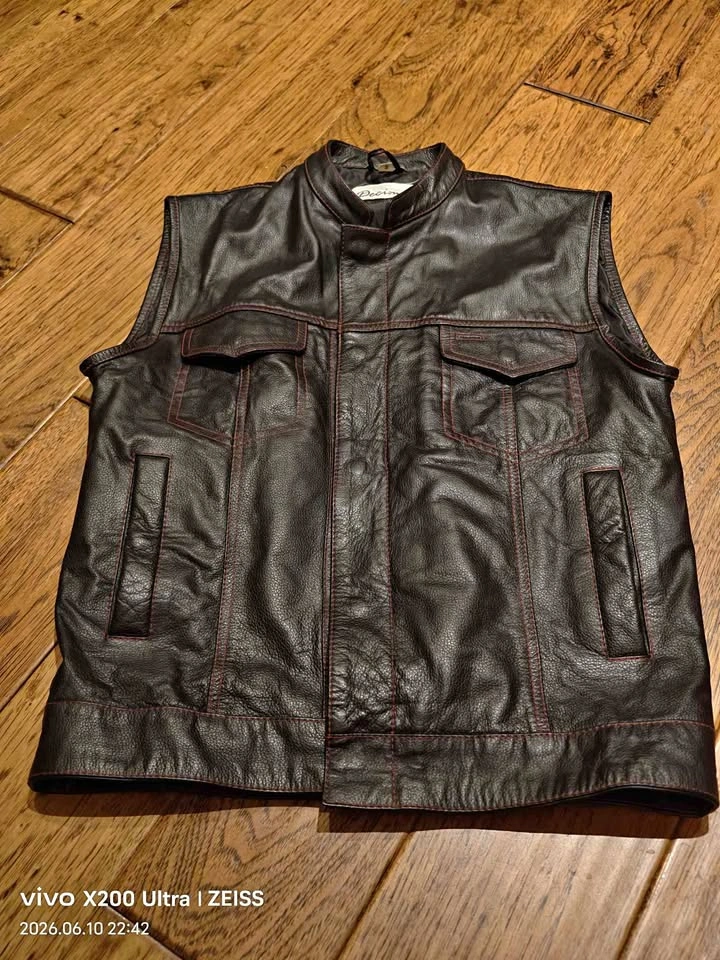 Decimal west coast Leather Biker Vest Small