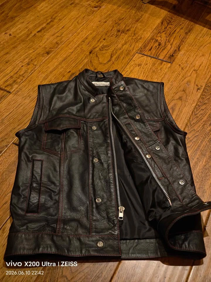 Decimal west coast Leather Biker Vest Small - photo 2