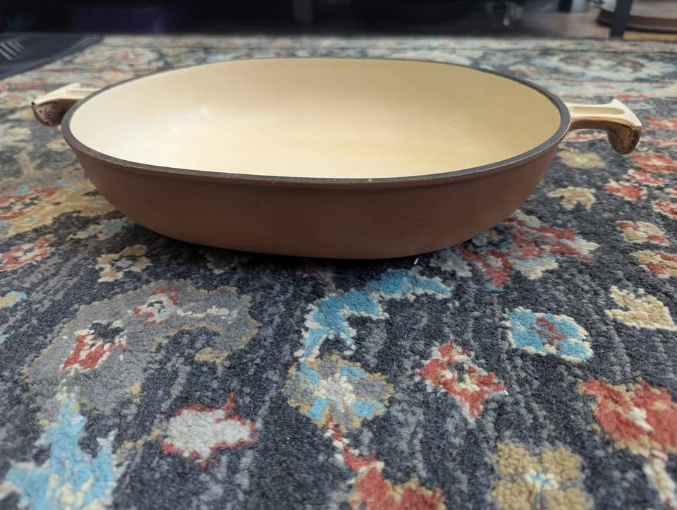 Le Creuset large casserole baking pan - photo 4