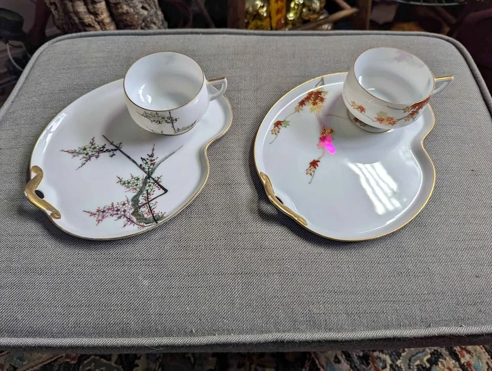 Japanese geisha teacups and saucers