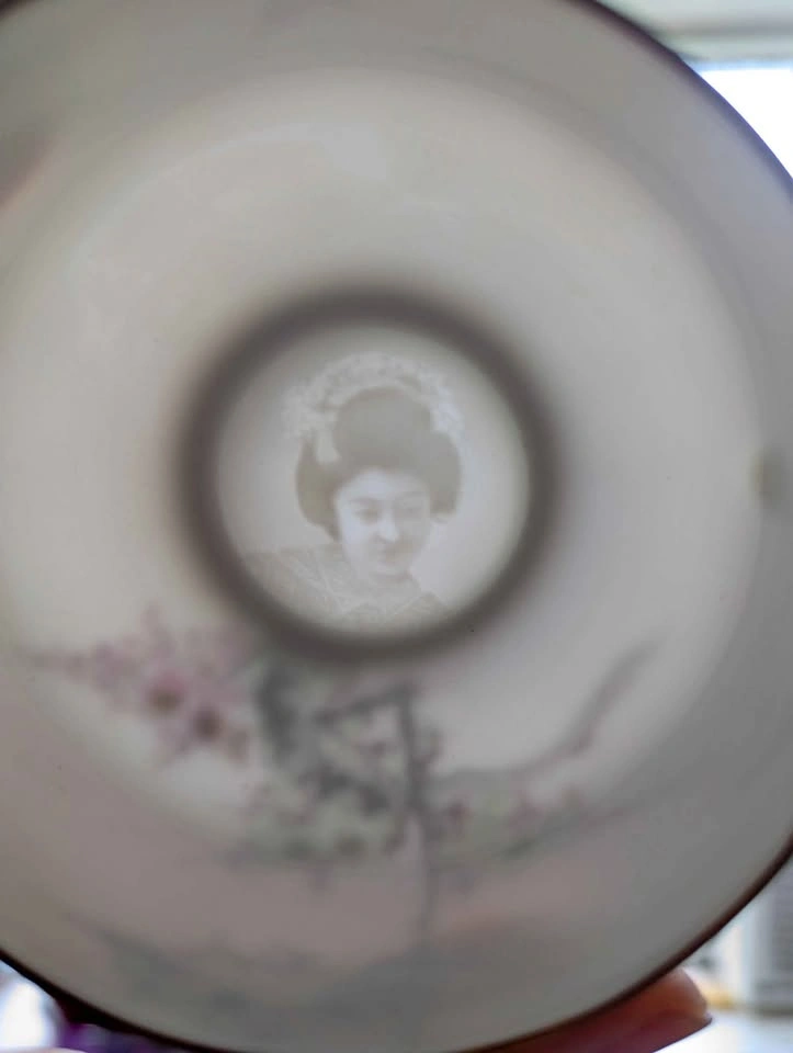 Japanese geisha teacups and saucers - photo 3