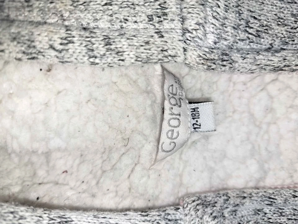 Toddler hoodie - photo 2