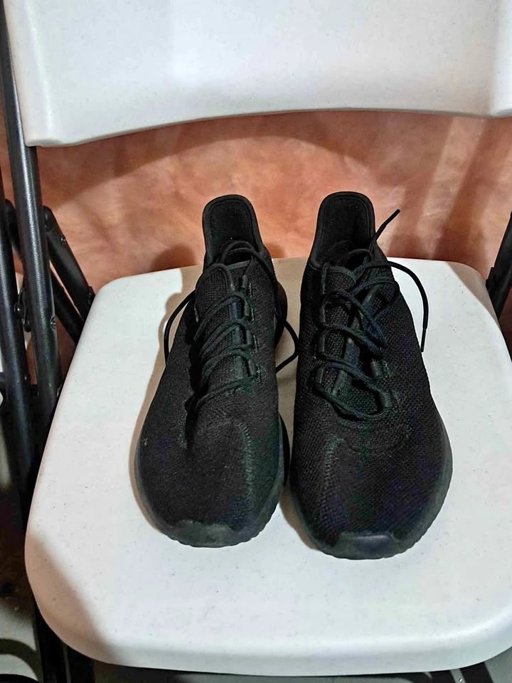 Addidas shoes - size 11