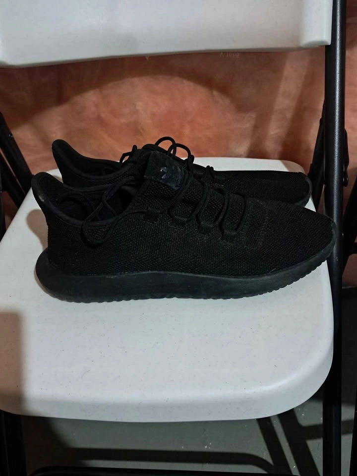 Addidas shoes - size 11 - photo 2