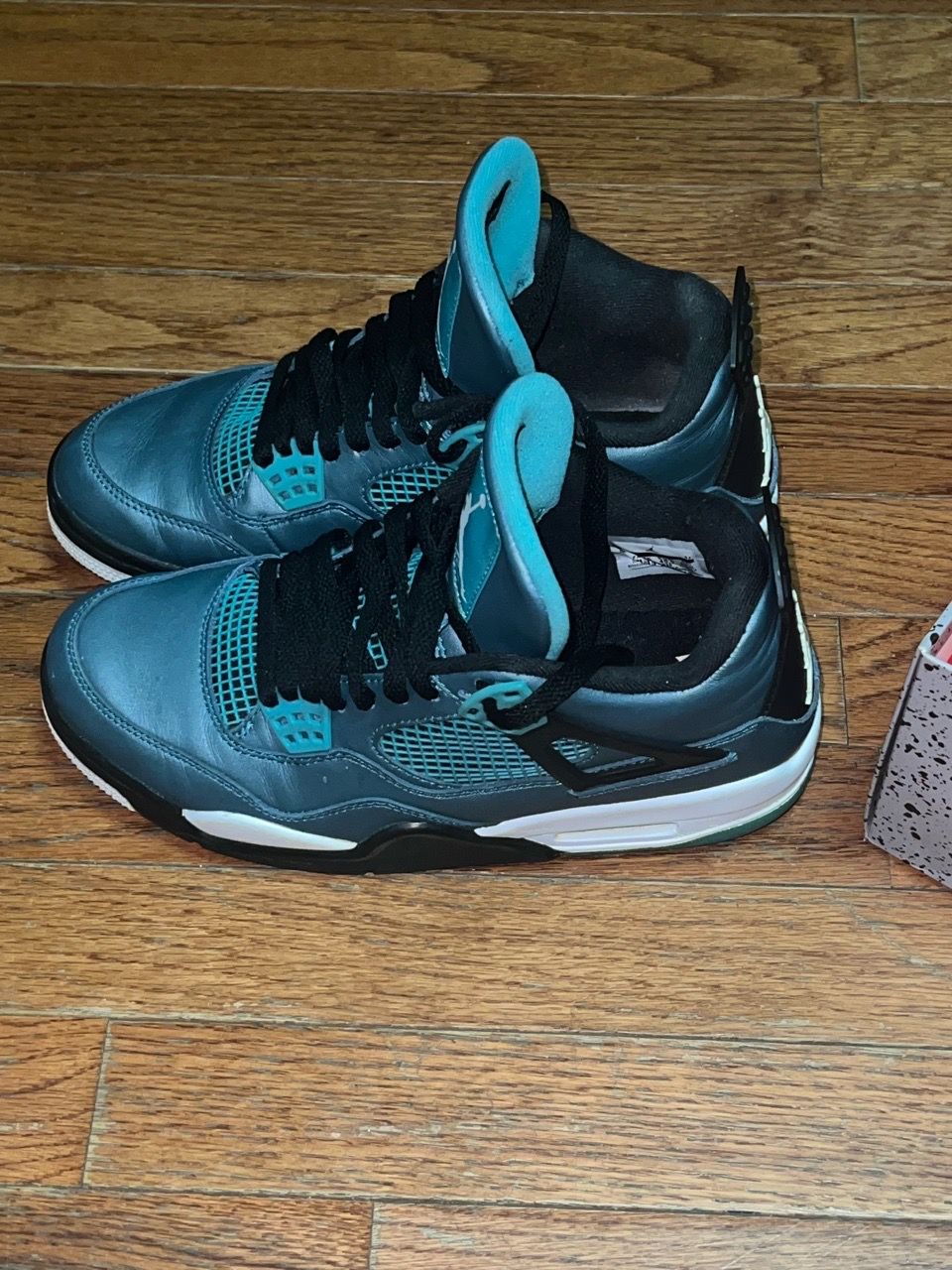 30th Anniversary Air Jordan Retro 4 - photo 3