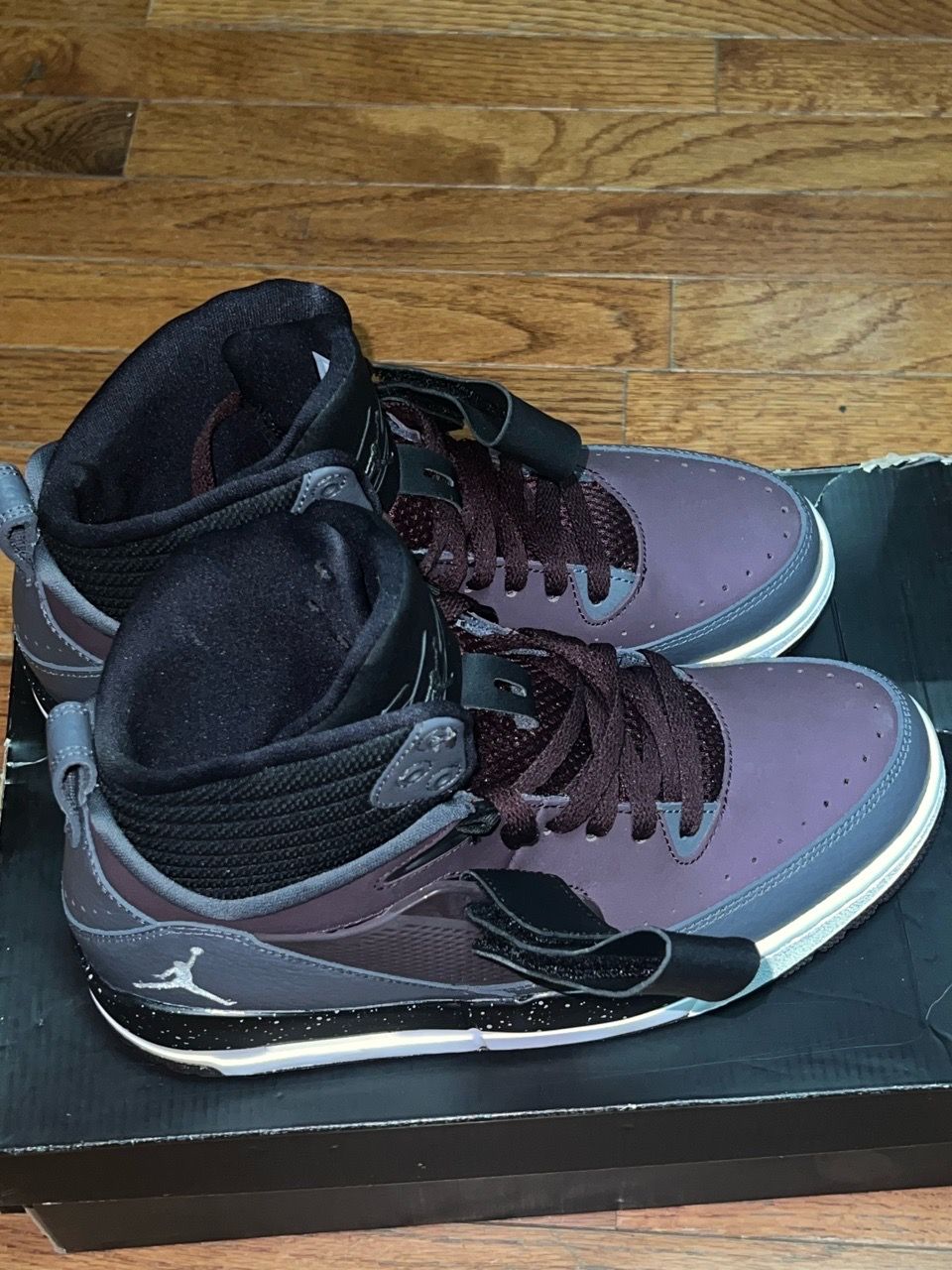 Size 7.5 30th Anniversary Nike Men Jordan Retro Flight - photo 2