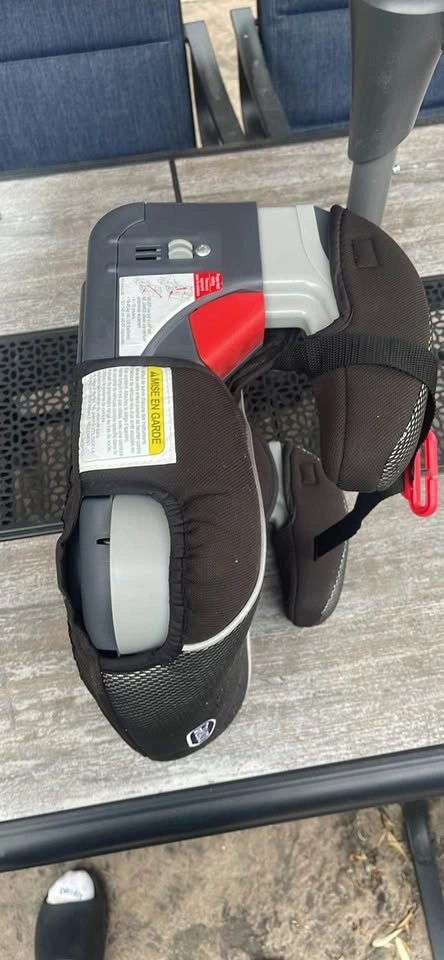 Child car seat - photo 2