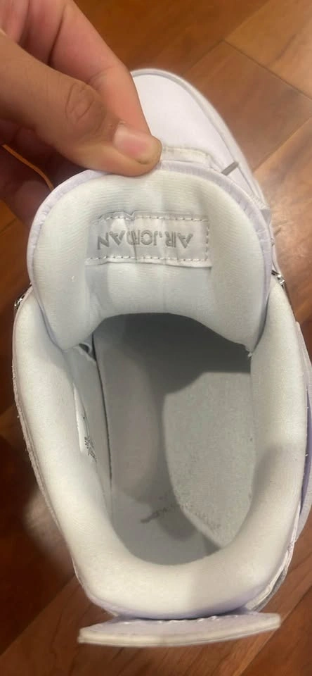 Jordan 4 pure moneys - photo 2