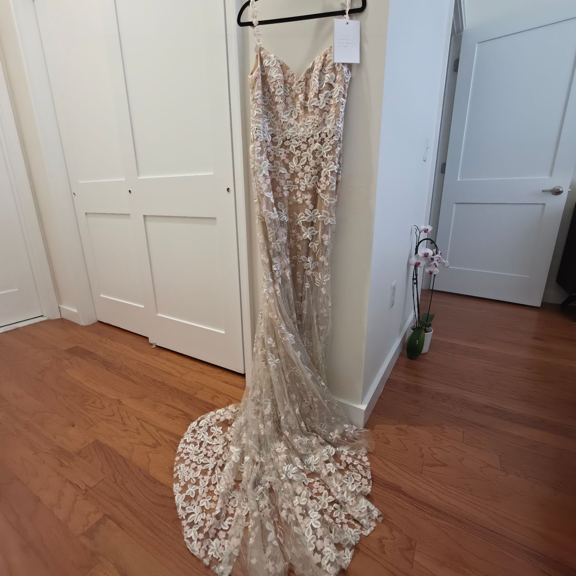 Mac Duggal Floral Embroidered Corset Gown – Brand New! - photo 4