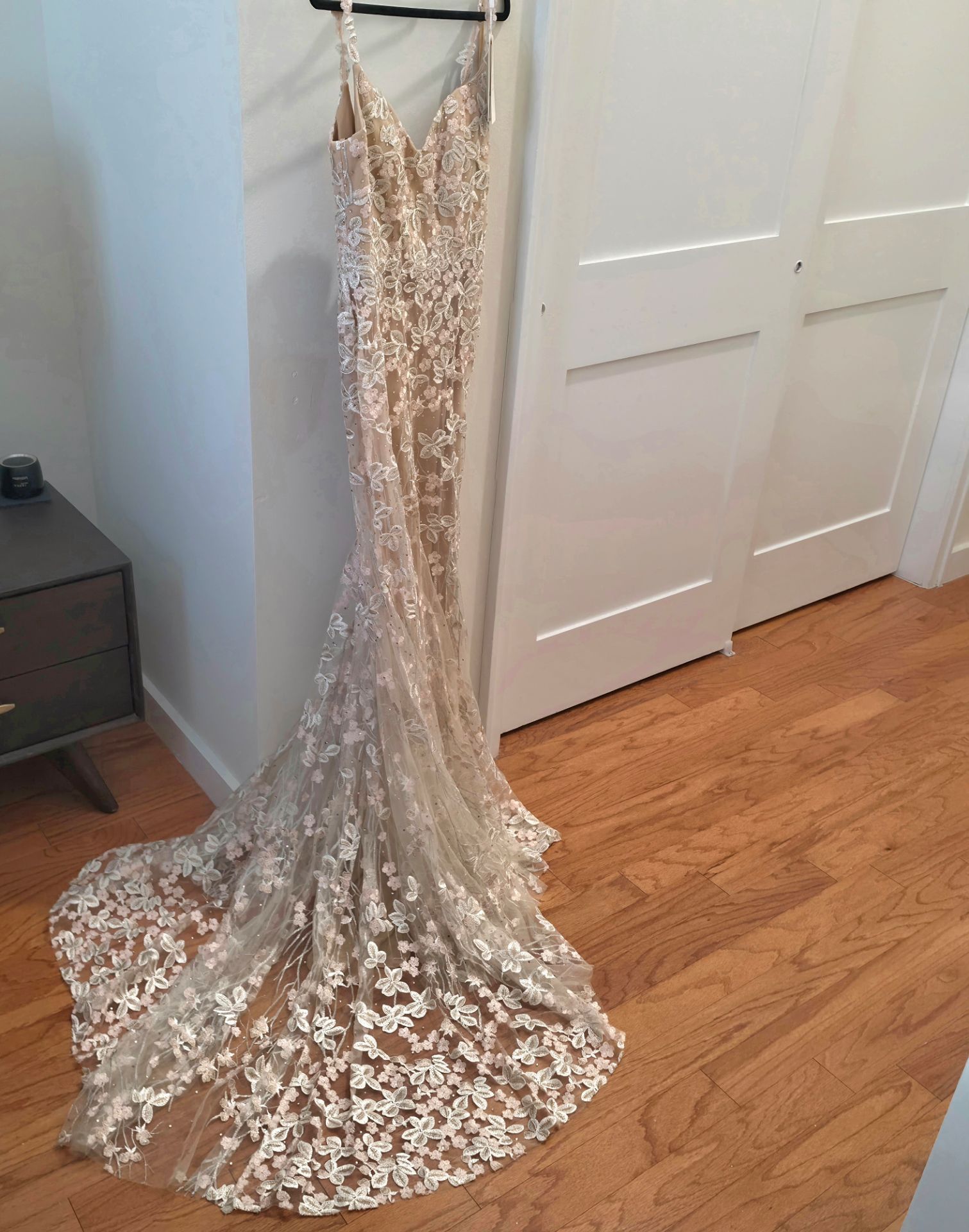 Mac Duggal Floral Embroidered Corset Gown – Brand New! - photo 5