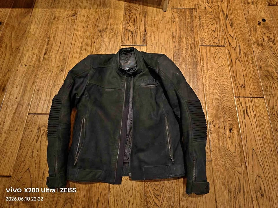 Alpinestars City Collection Leather Motorcycle Jacket M/Large