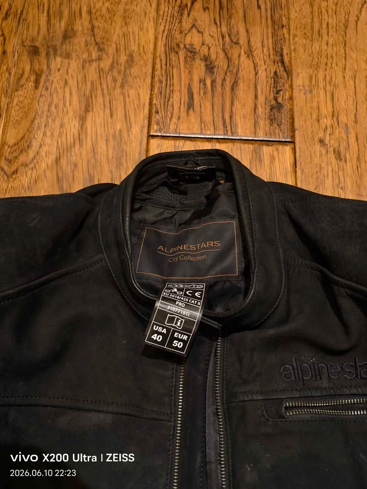 Alpinestars City Collection Leather Motorcycle Jacket M/Large - photo 2
