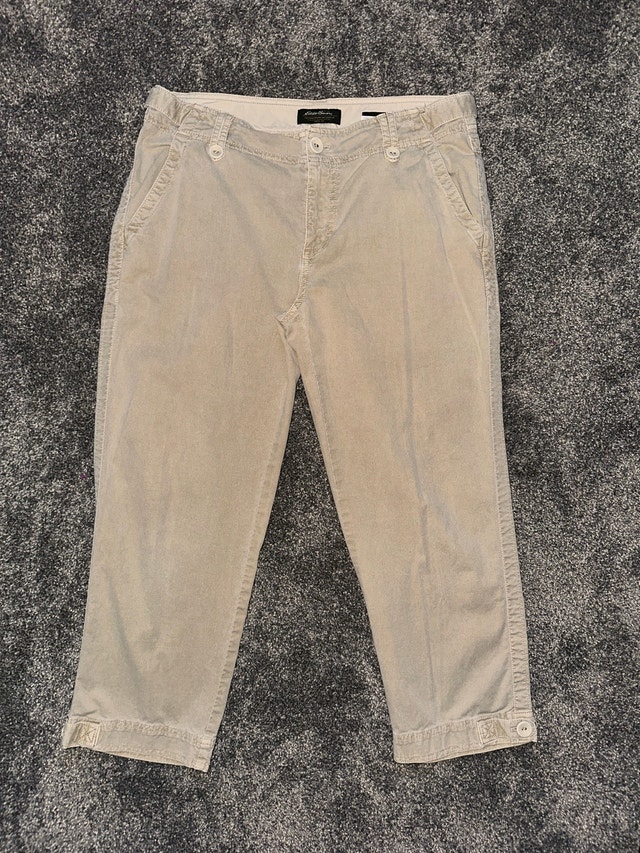 woman’s lightweight corduroy pants size 10