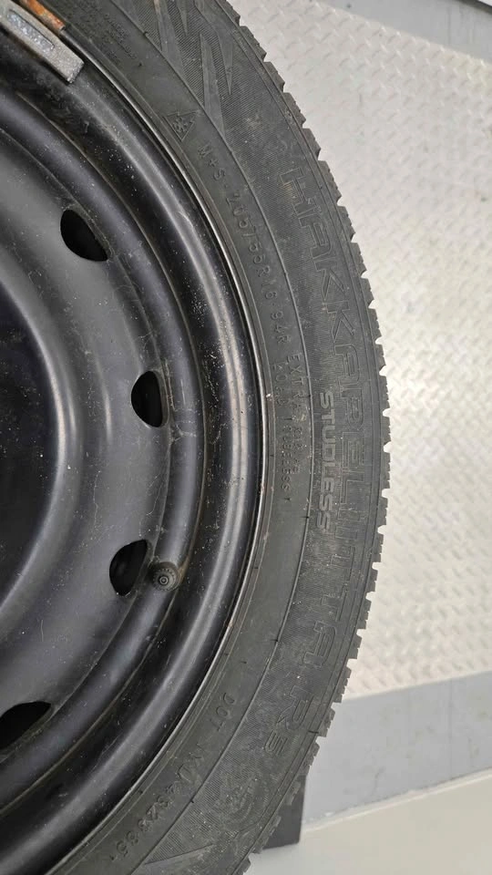 Nokian Hakkapeliitta and Goodyear UltraGrip Winter Tires 205/55R - photo 4