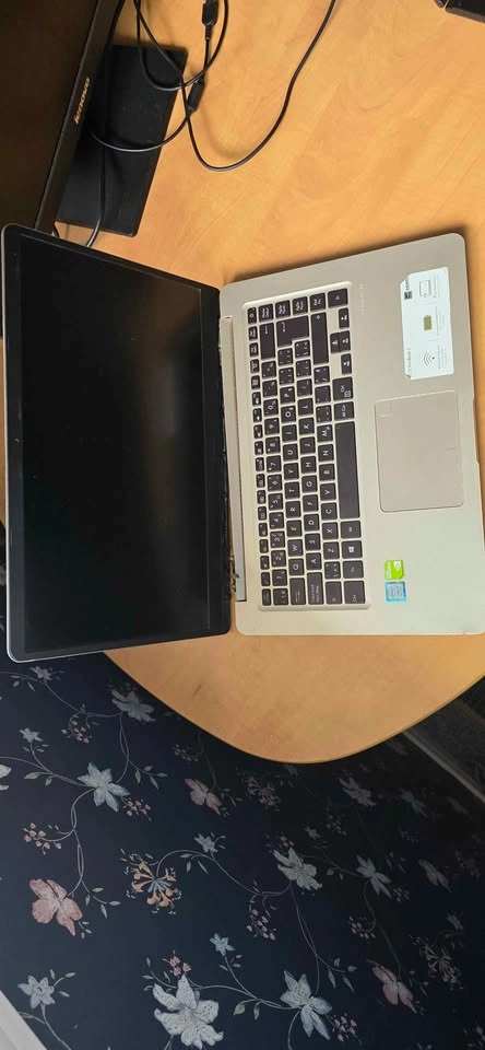 ASUS VivoBook S15 i5 8th Gen 16GB RAM 256GB SSD NVIDIA MX150 - photo 3