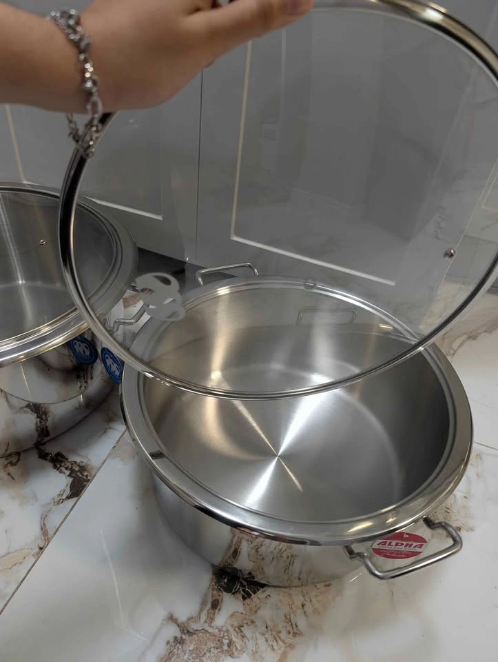 New Stainless Steel Cooking Pots (12 & 16 qt) - photo 4