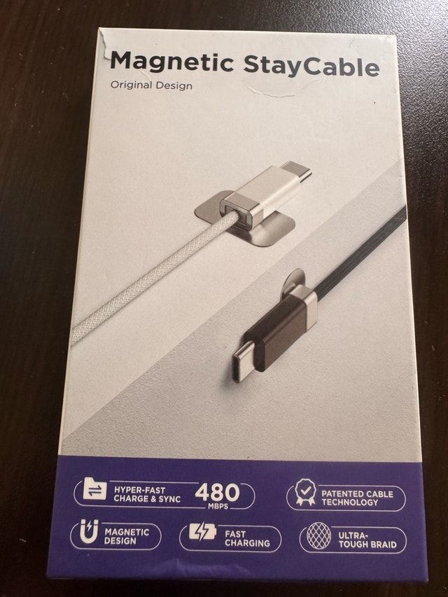 Magnetic StayCable Charging and Sync Cable