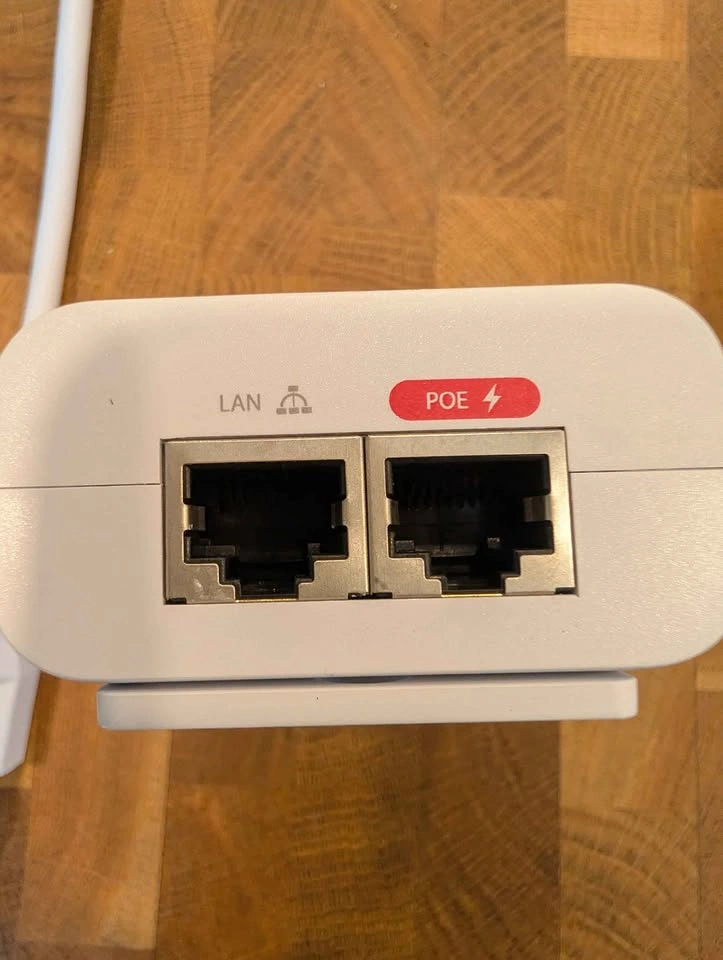 Ubiquiti UniFi 30W PoE+ Injector (U-POE-at) - photo 3