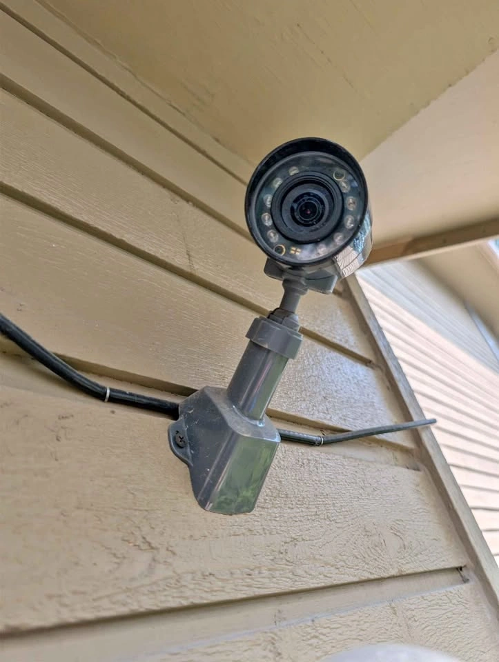 Vivint outdoor camera