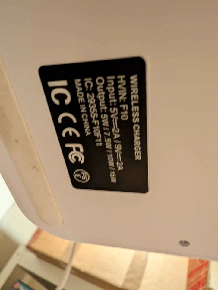 2 in 1 wireless charger foldables - photo 3