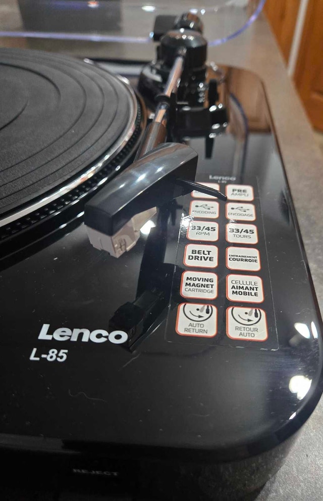 LENCO L-85CA – Turntable with USB direct encoding. New in Box. - photo 5
