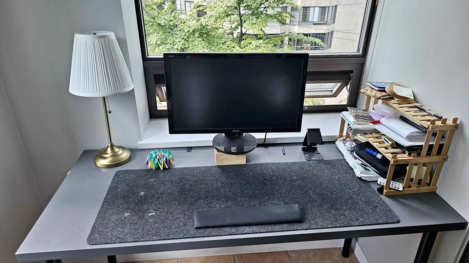 IKEA black Table