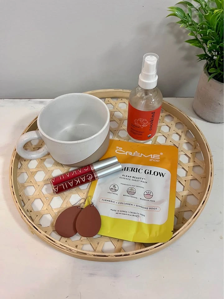 Self-Care Gift Set – Mug, Skincare, Lipsticks & Earrings - photo 2