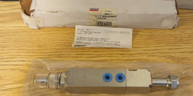 Lincoln 85771 SL-V Grease Injector. Cat 307-3245 - photo 2