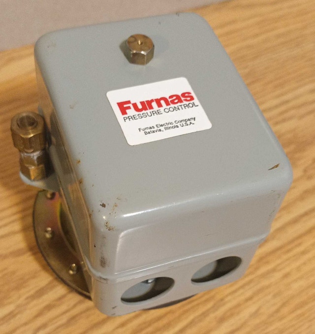 Furnas 69HAU3 Air Compressor Pressure Switch 30-40 PSI