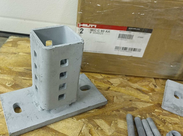 Hilti Connector MIC-C90-AA Concrete #304825 Galvanised Baseplate