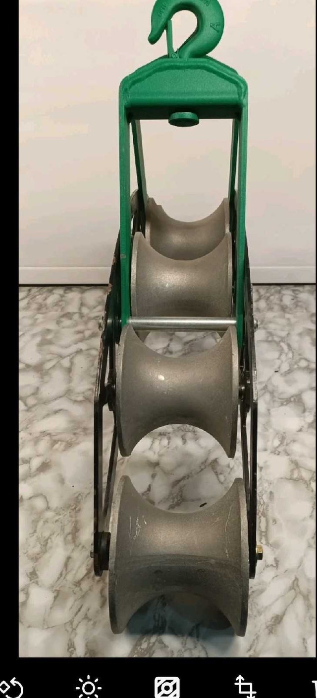 Greenlee 4024 Conveyor Sheave With 6 Sheaves Wheels - photo 2